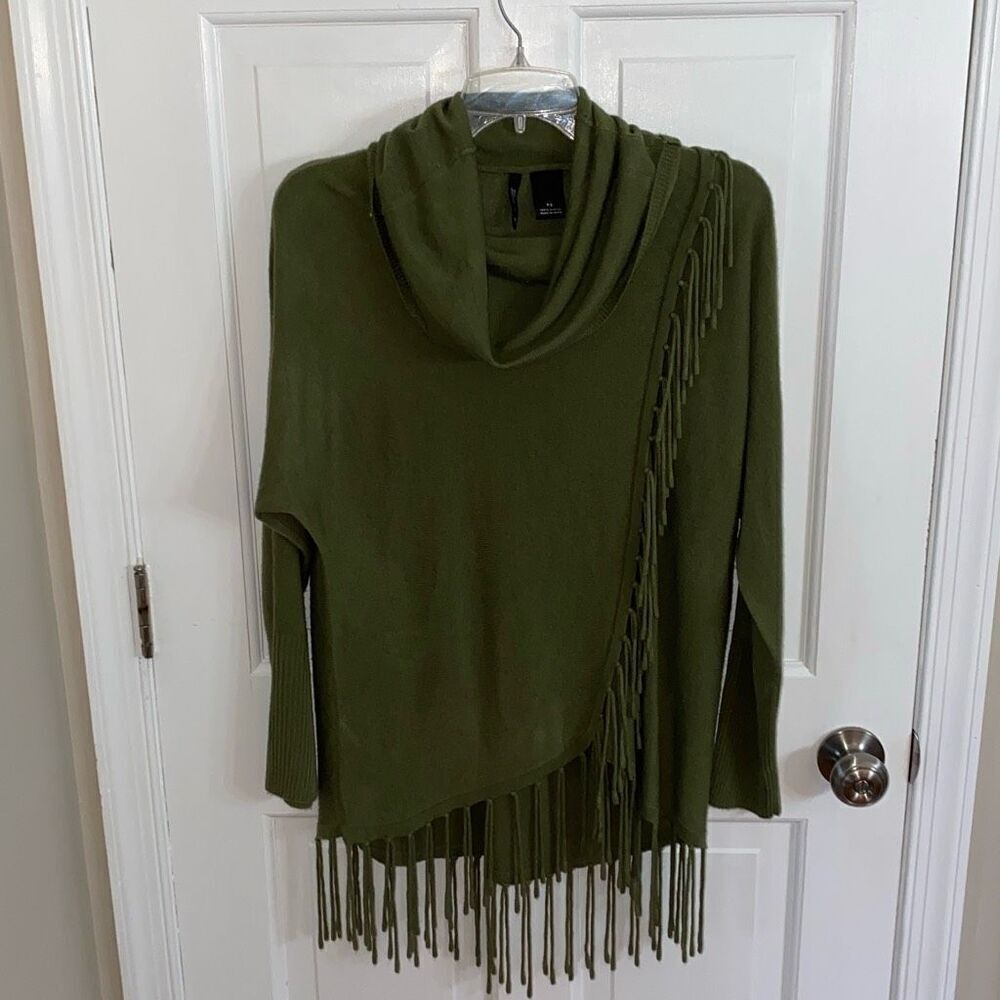 New Directions fringed cowl neck sweater size PS